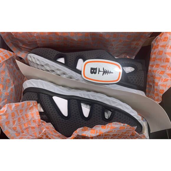 BASS OUTDOOR men's Hex Mesh Vent Hiking Shoe Size 10 (Color Asphalt) - Picture 2 of 8